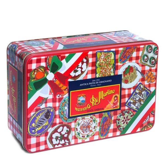 Dolce and gabbana pasta box. - Picture 1 of 1